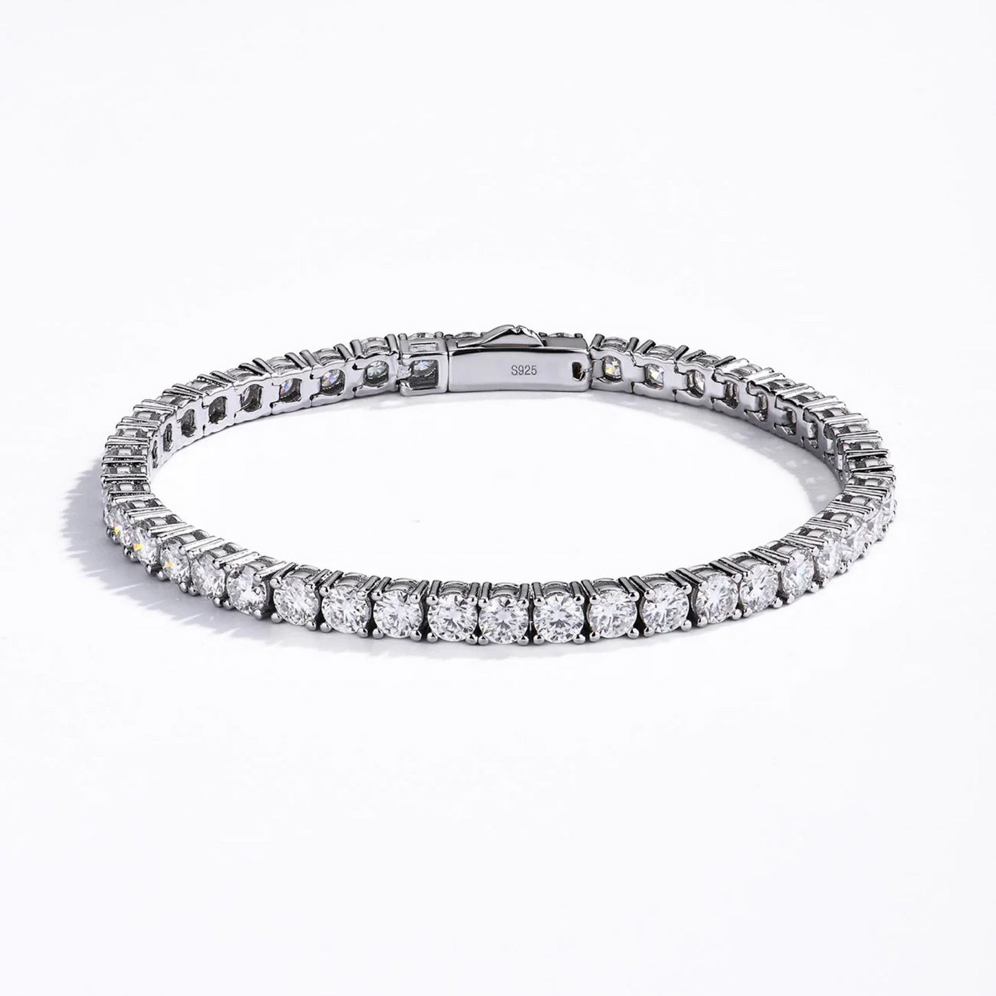 Tennis Bracelet - 4mm round-cut Moissanite