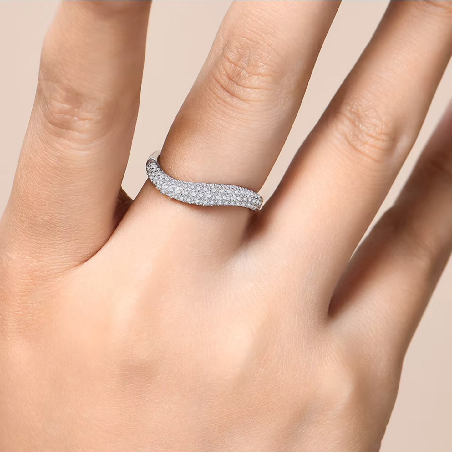 Zedarii Wave Ring